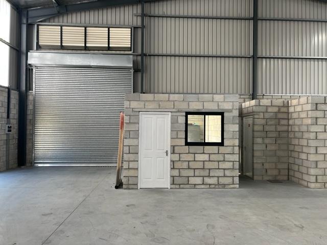 To Let commercial Property for Rent in Cotswold Eastern Cape